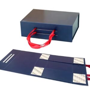 Foldable box with ribbon handle