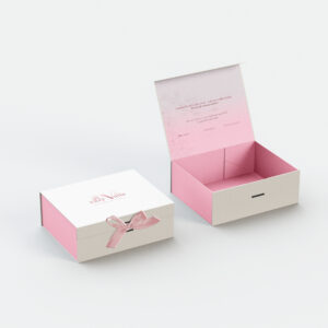Folding box